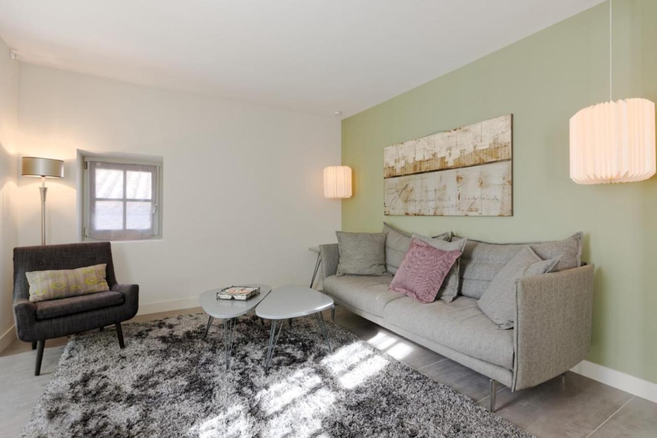 Private Furnished Apartment With All Comfort Has A Garden In A Green Space Meyreuil Dış mekan fotoğraf