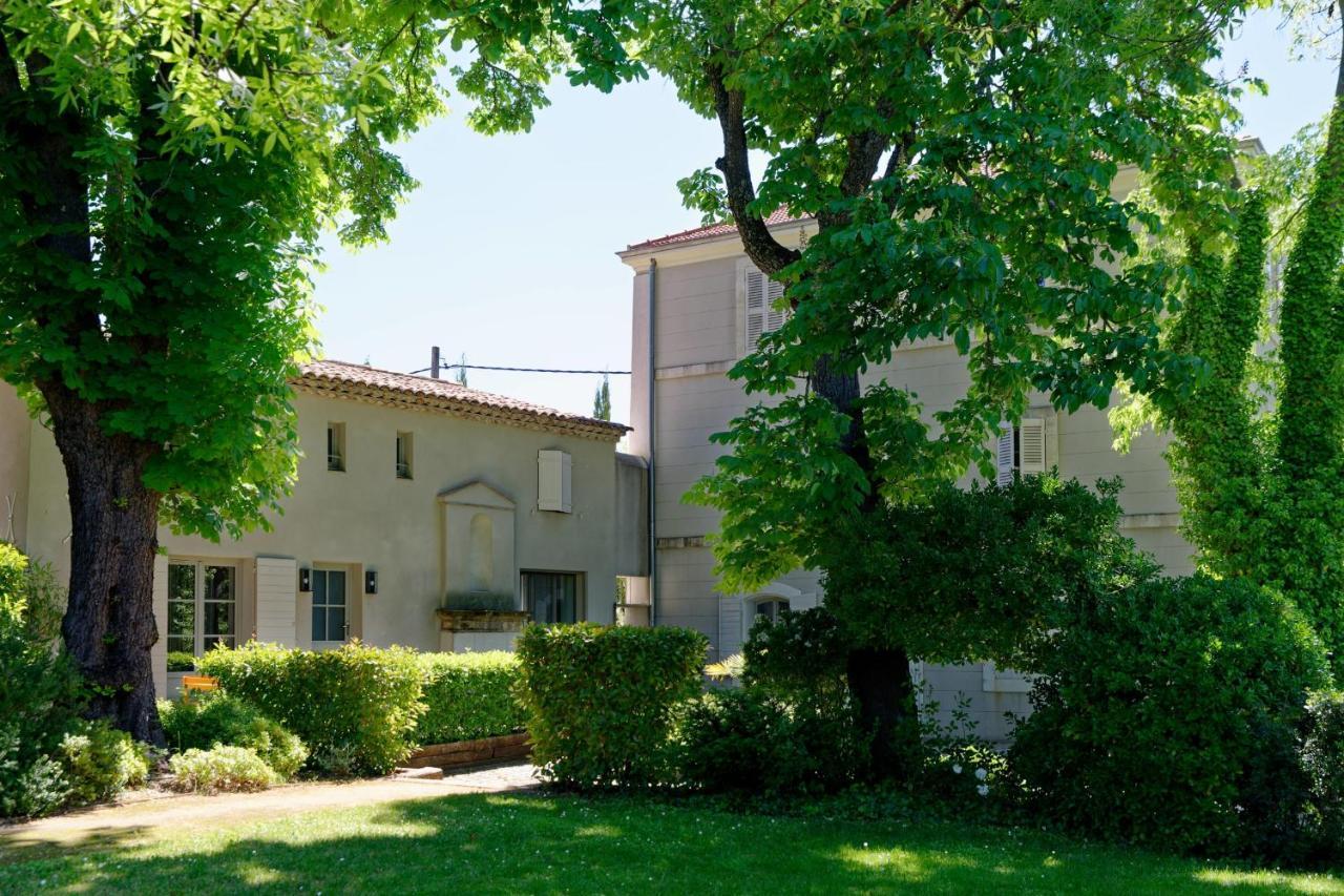 Private Furnished Apartment With All Comfort Has A Garden In A Green Space Meyreuil Dış mekan fotoğraf