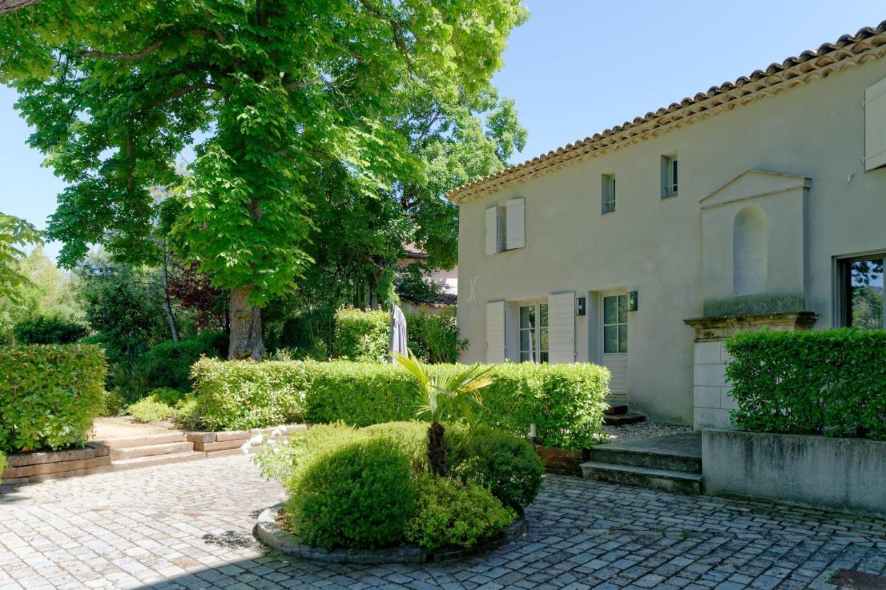 Private Furnished Apartment With All Comfort Has A Garden In A Green Space Meyreuil Dış mekan fotoğraf