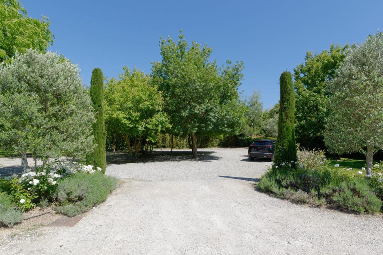 Private Furnished Apartment With All Comfort Has A Garden In A Green Space Meyreuil Dış mekan fotoğraf