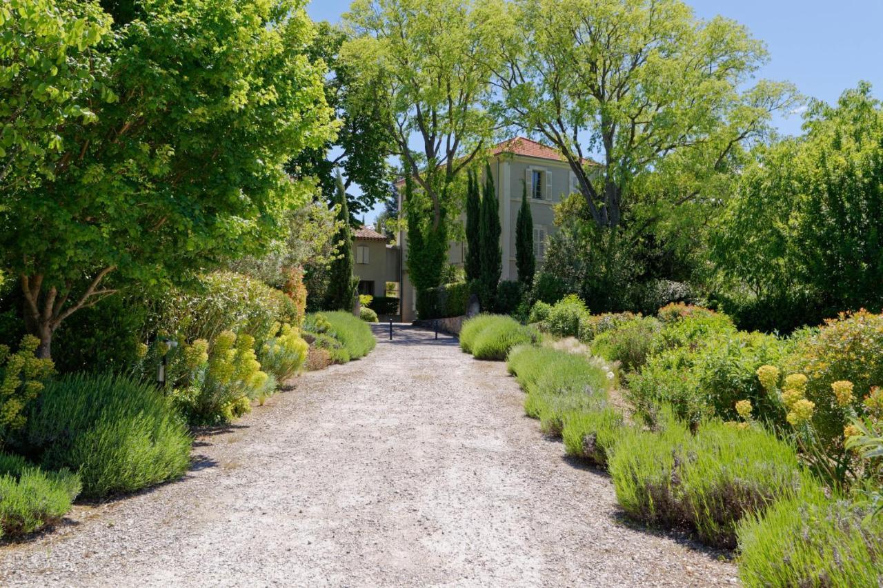 Private Furnished Apartment With All Comfort Has A Garden In A Green Space Meyreuil Dış mekan fotoğraf